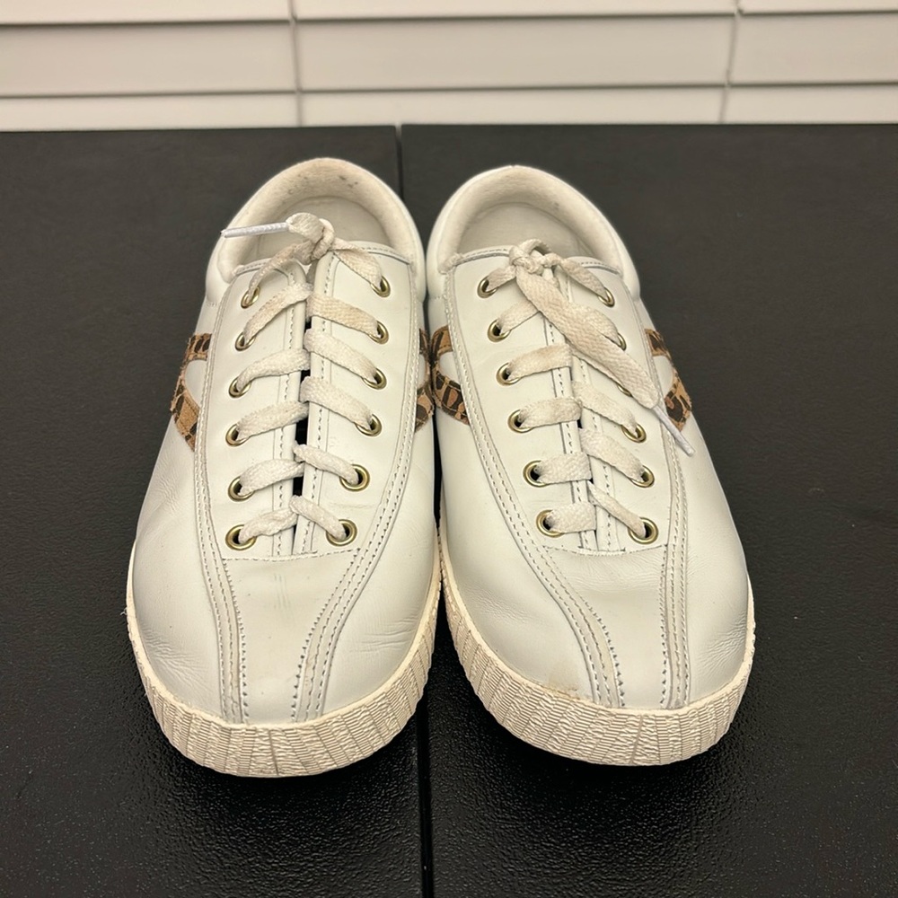 Tretorn Leather Sneakers White Animal Print Women's Size 9